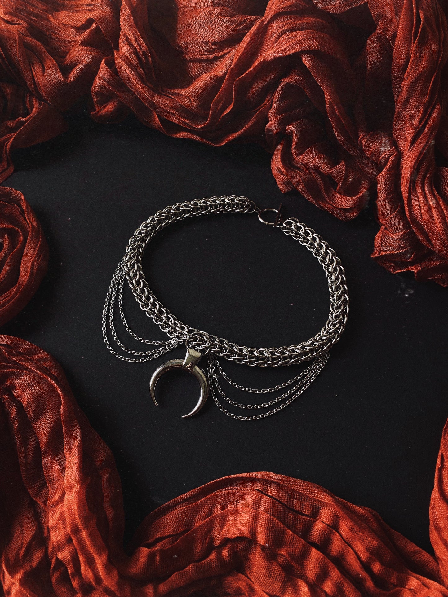 LUNA Necklace