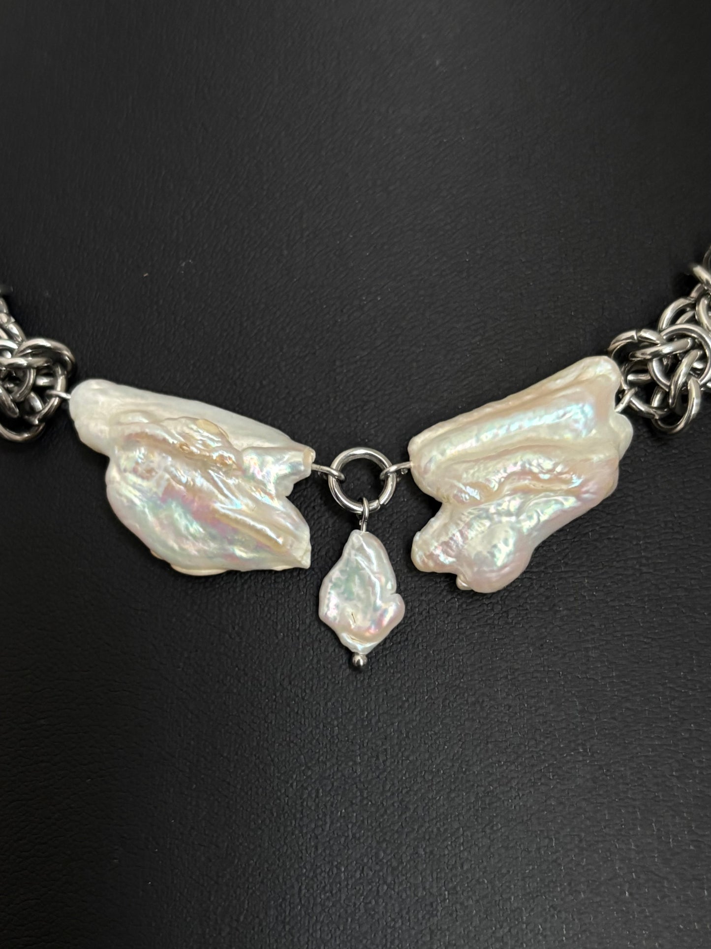 SERAPHIM Pearl Necklace
