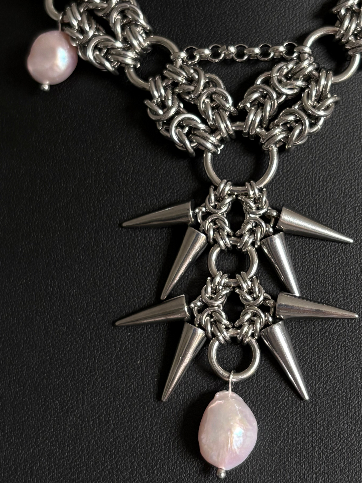 DELPHINE Pearl Necklace