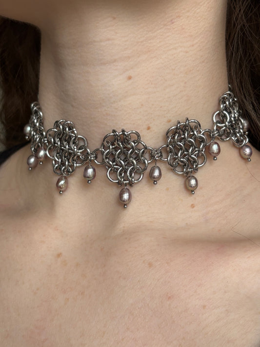 SIREN III Pearl Necklace