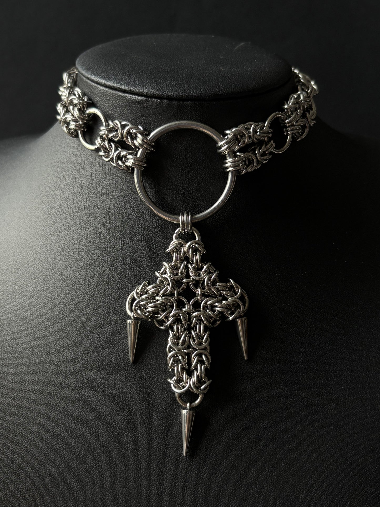 DOMINUS Necklace