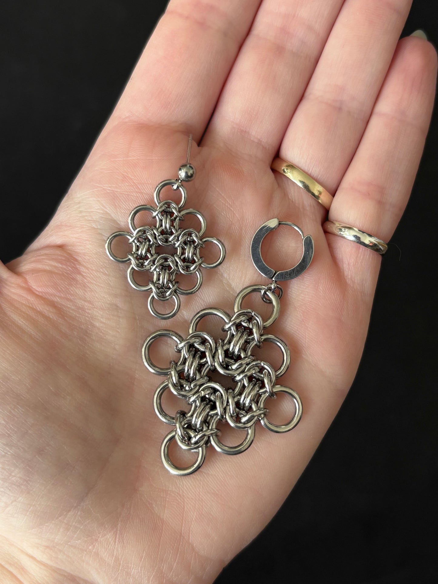 SHRINE Earrings