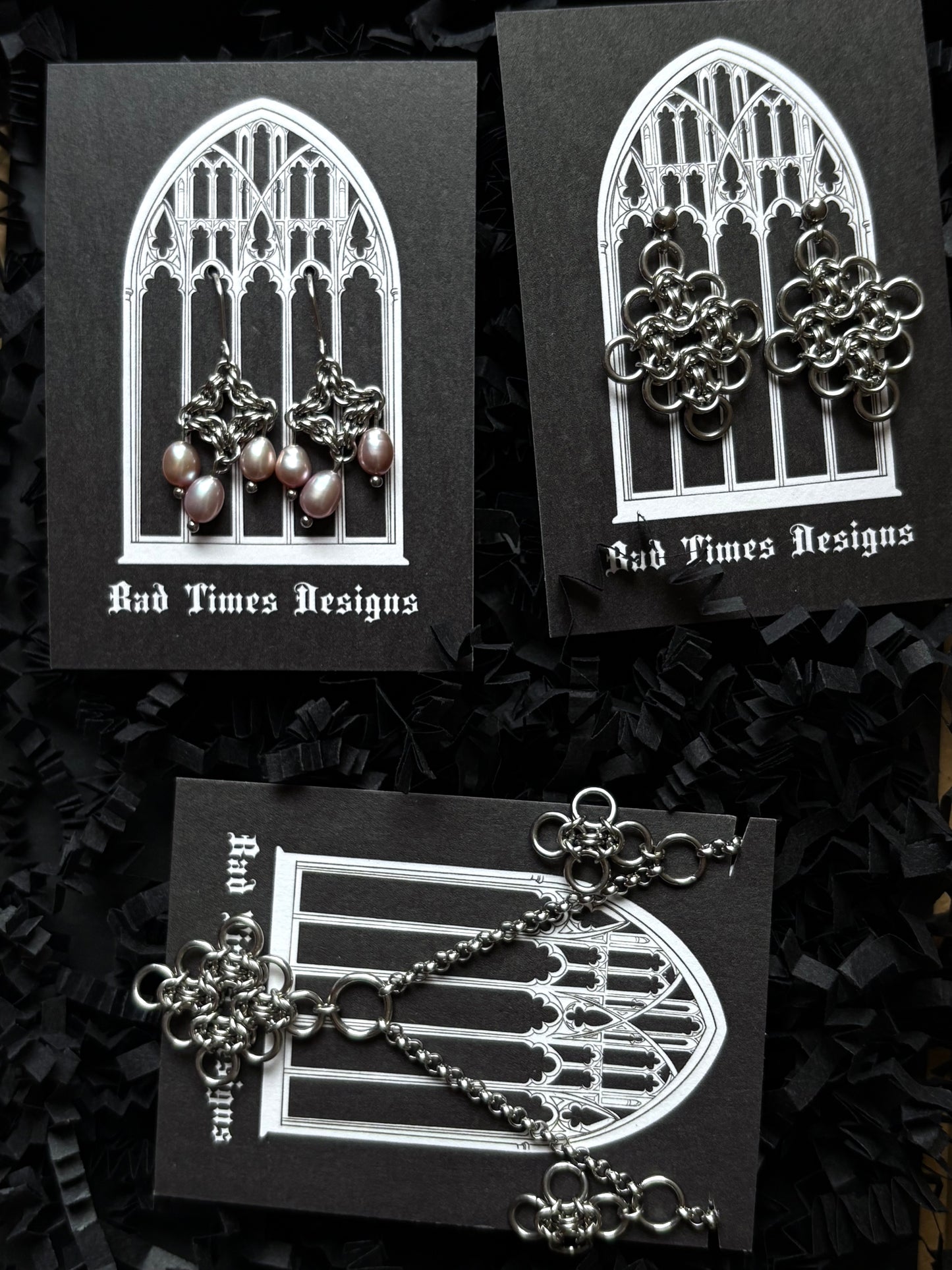 SHRINE Earrings