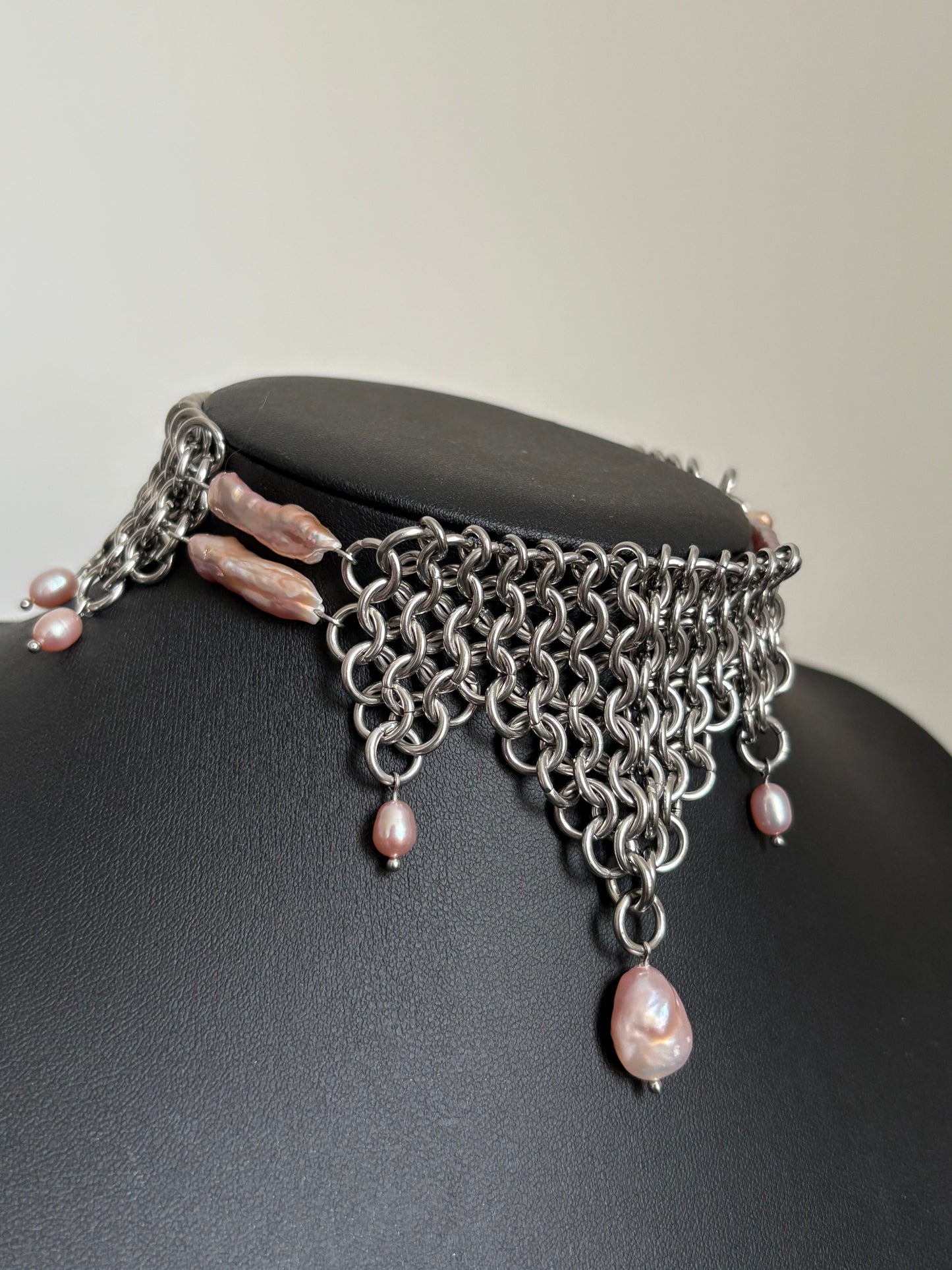 REGINA Pearl Necklace