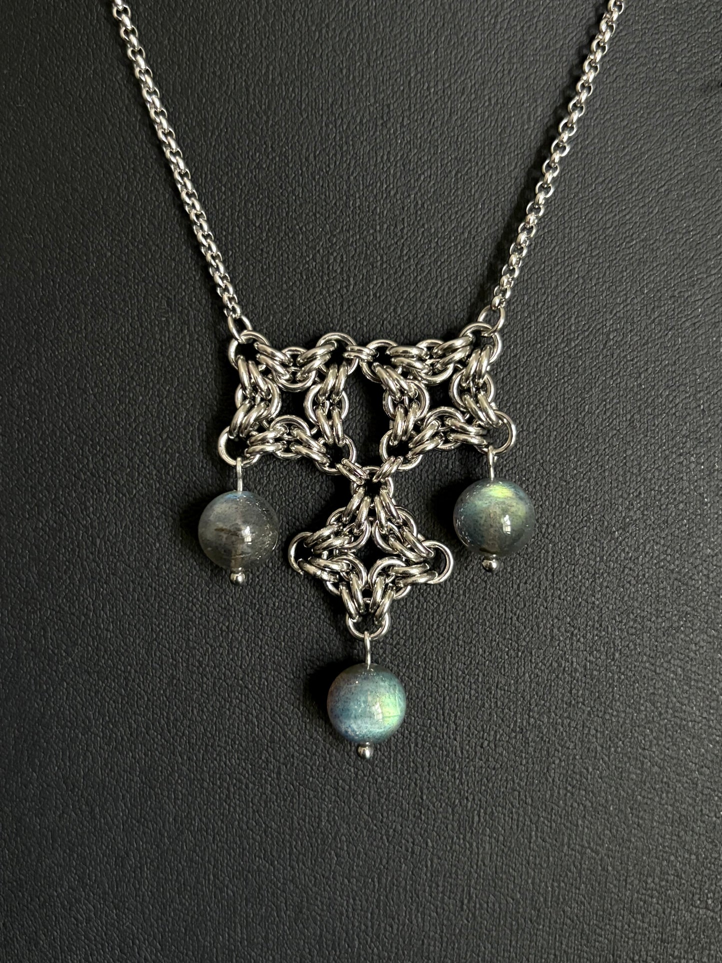 ARTEMIS IV Pearl Necklace