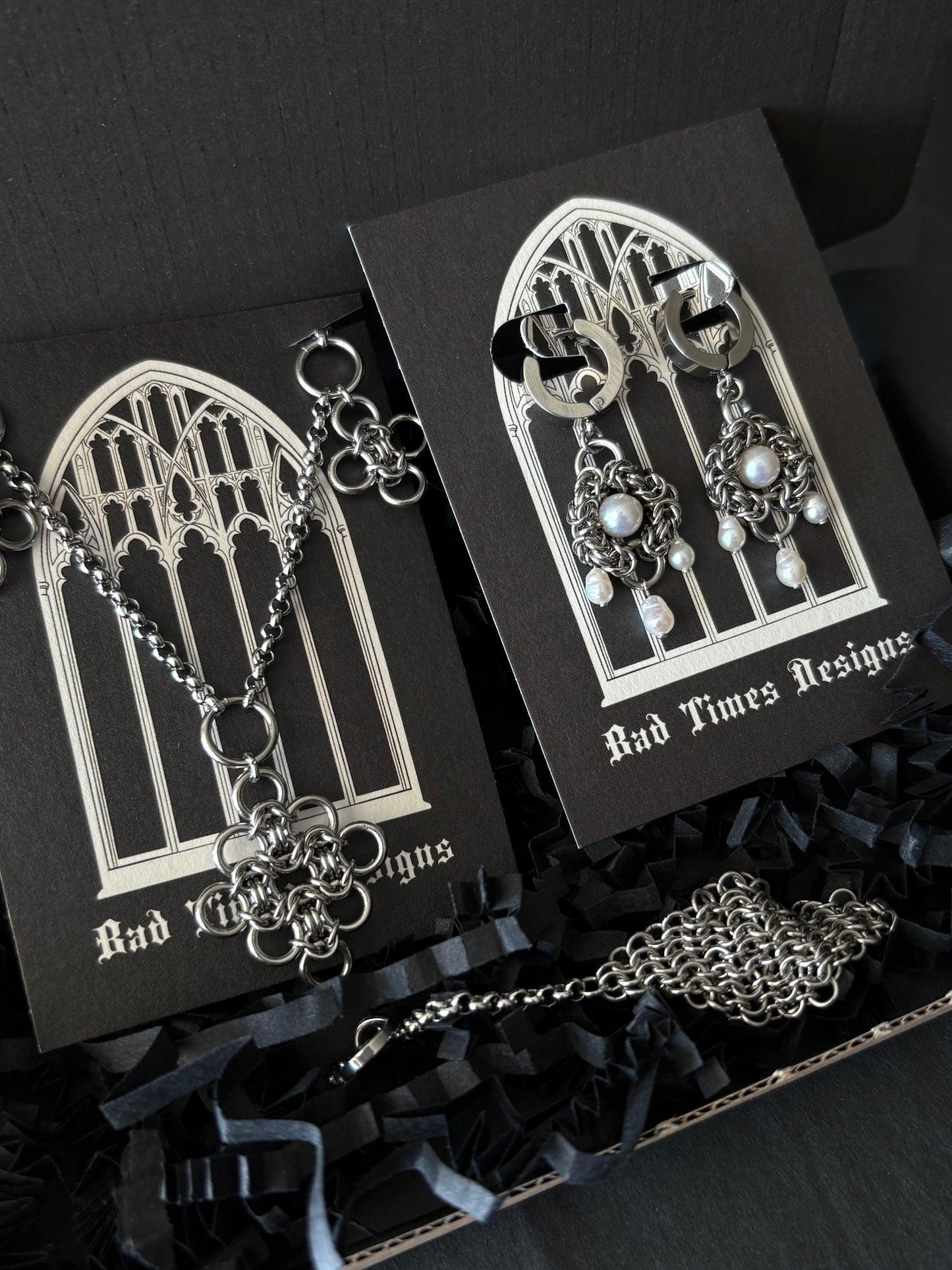 TRACERY Necklace