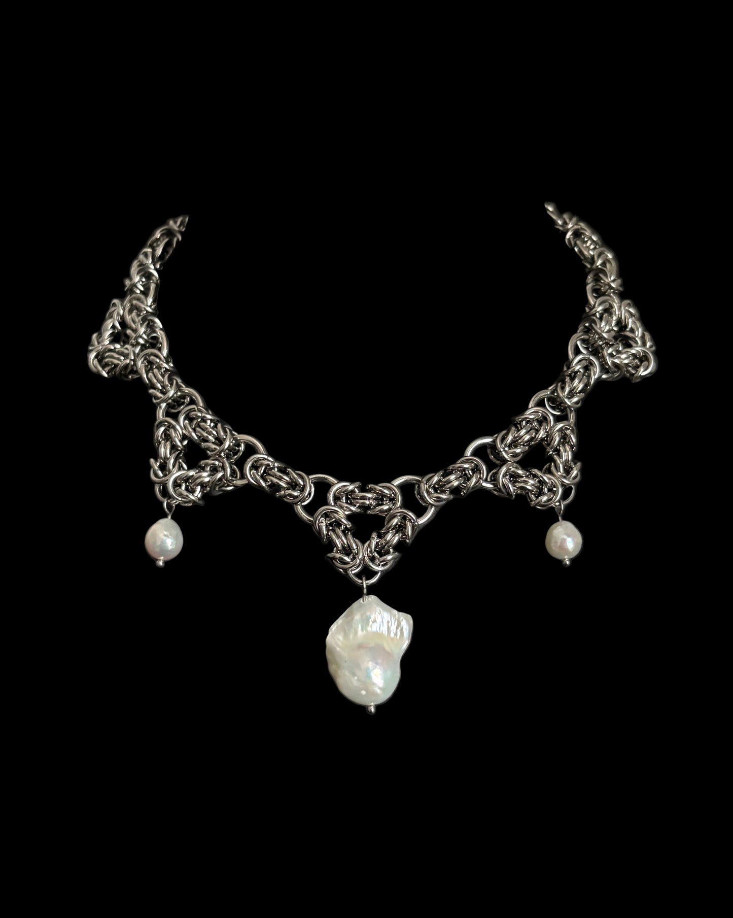 LUSTRE XI Pearl Necklace