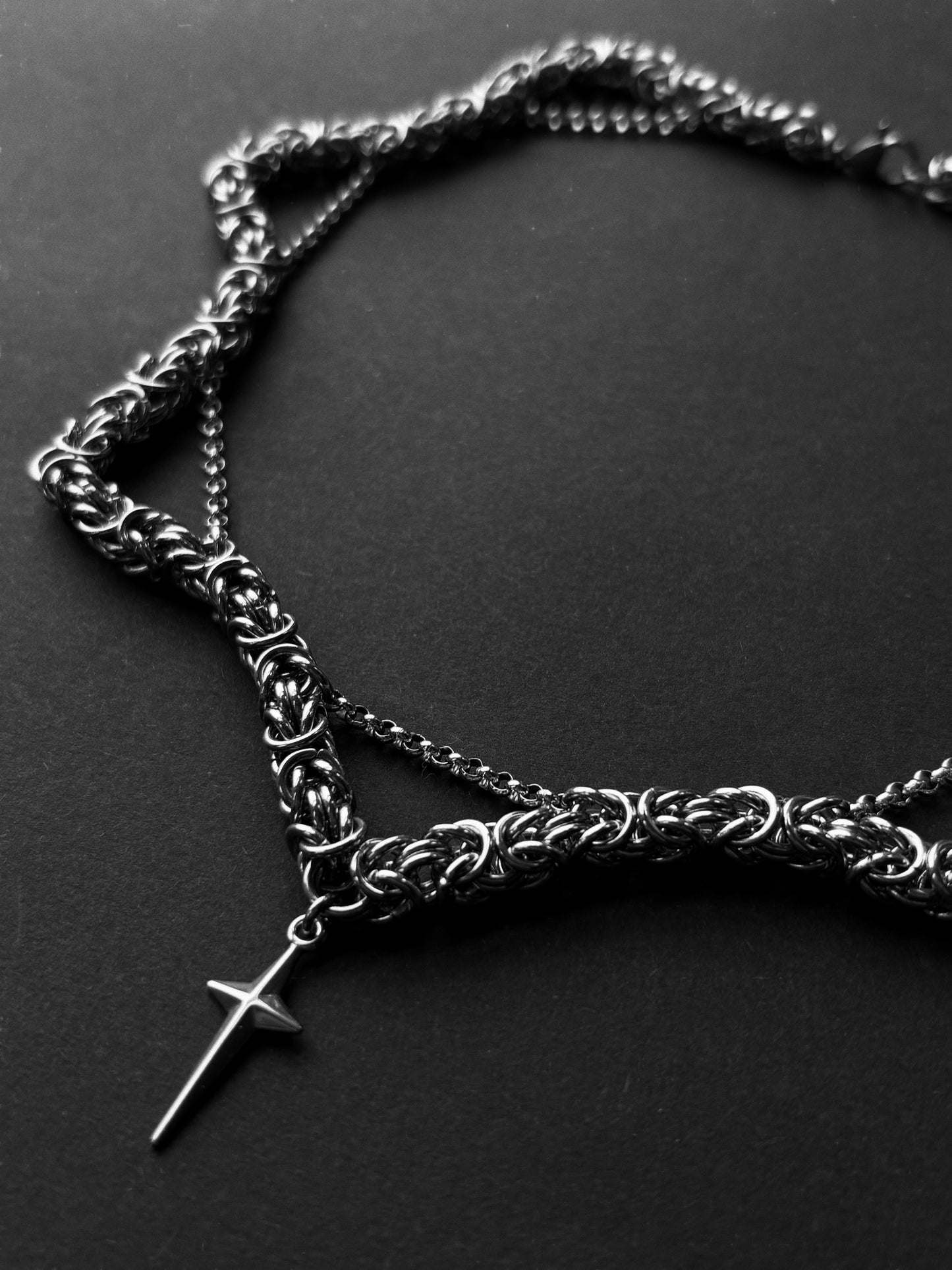 WARD Necklace