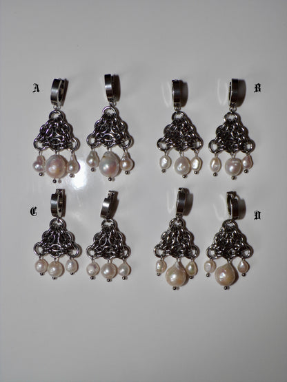 PETRA Pearl Earrings