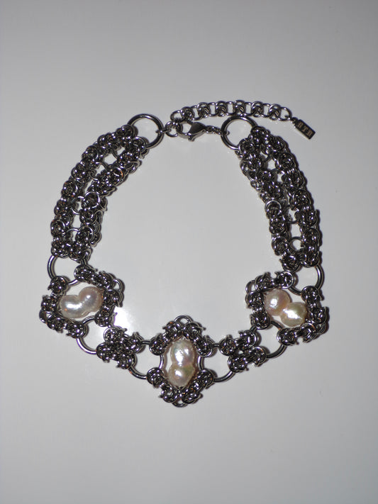 HEMLOCK VII Pearl Necklace