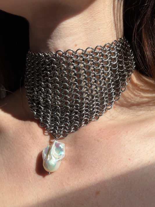 GENEVIEVE Pearl Necklace