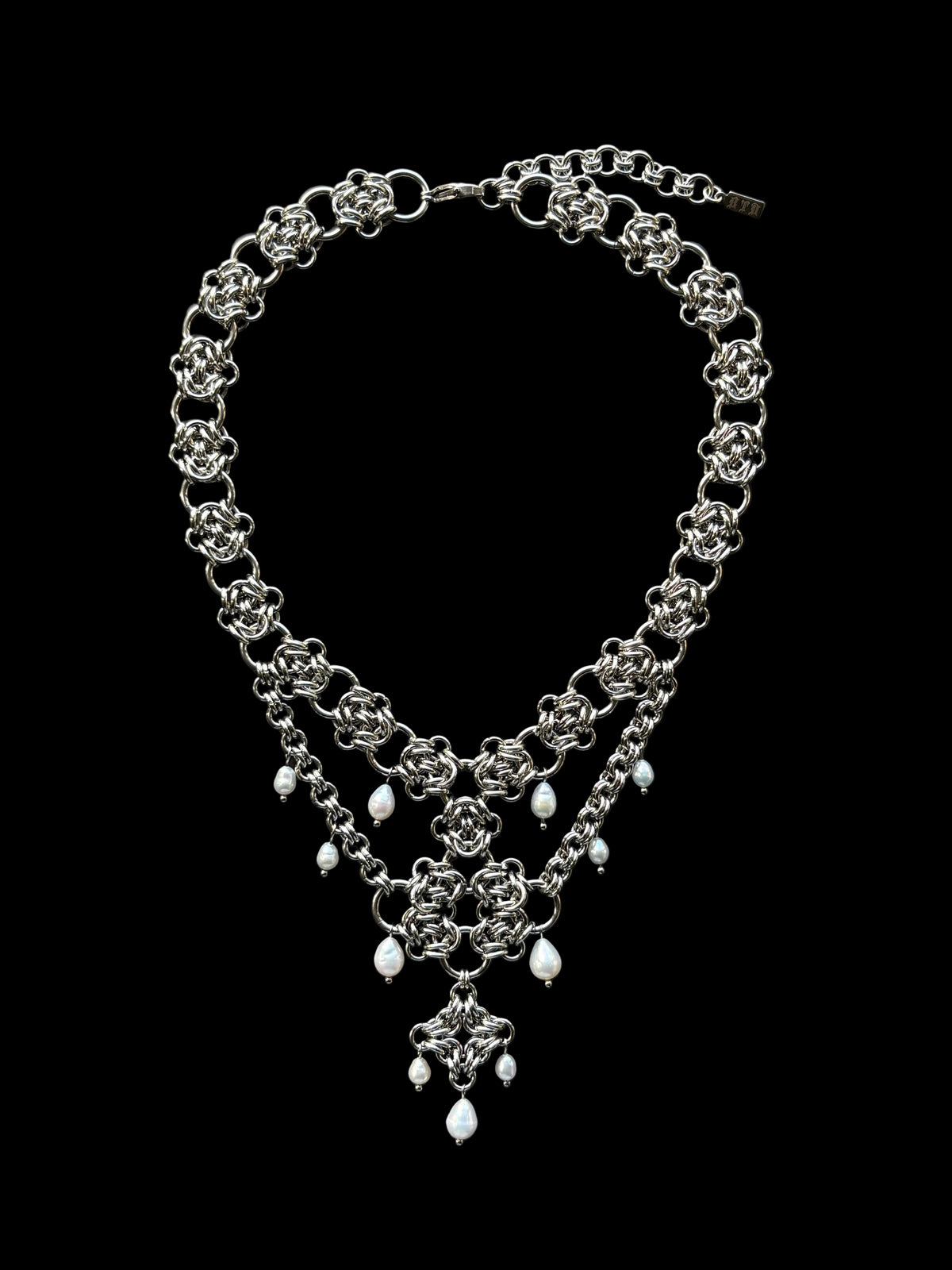 ASTERIA Pearl Necklace