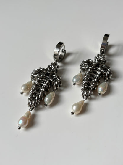 JUDAS Pearl Earrings