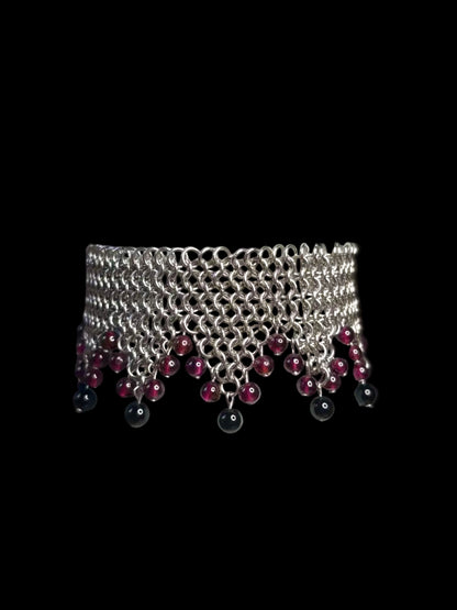 HARLEQUIN Garnet & Onyx Bracelet