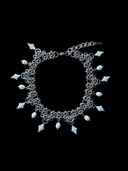BASTION I Pearl Necklace