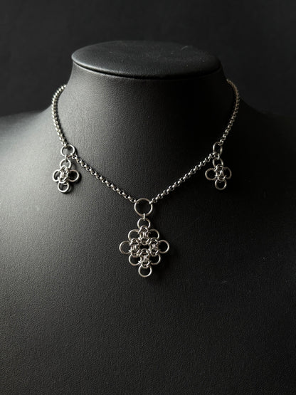 TRACERY Necklace