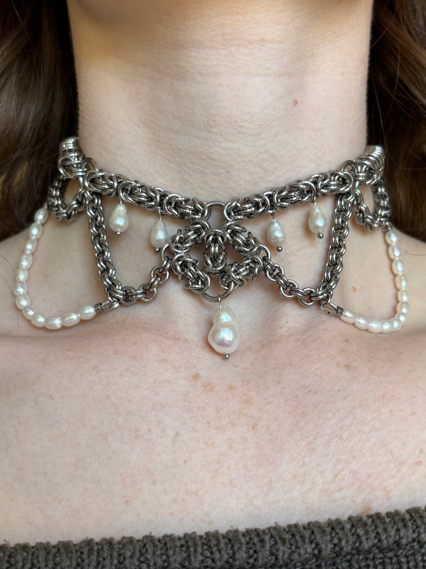 ANDROMEDA II Pearl Necklace