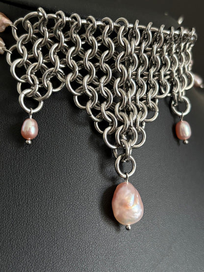 REGINA Pearl Necklace