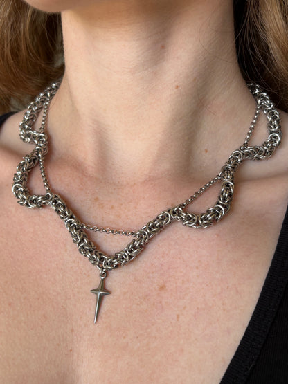 WARD Necklace