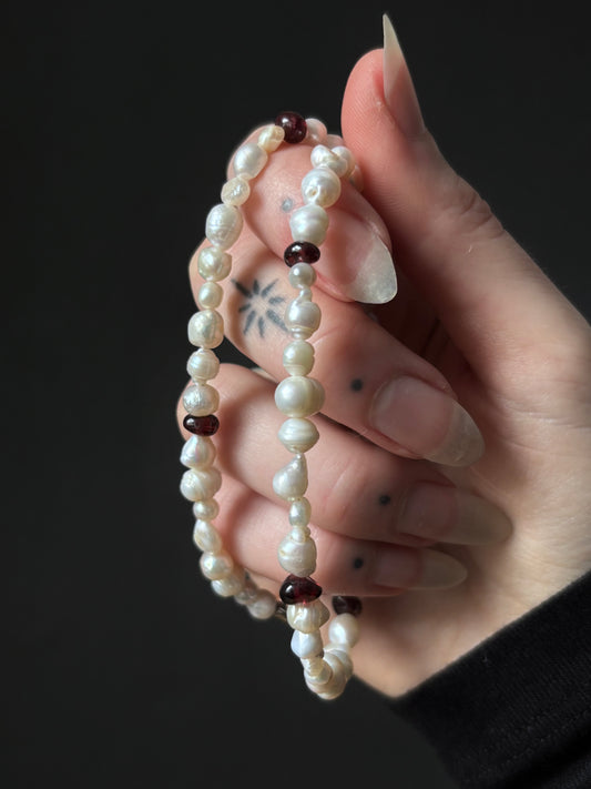 Seconds Pearl & Garnet Necklace