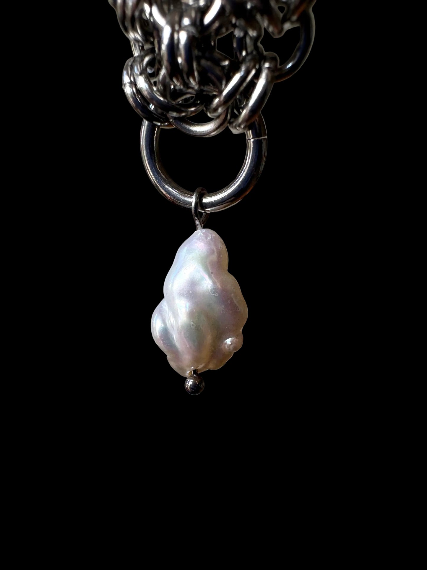 VESTA II Pearl Necklace