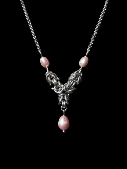 GRACE II Pearl Necklace