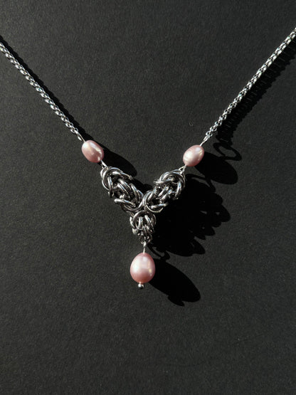 GRACE II Pearl Necklace