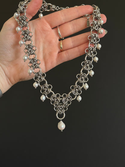 VESTA I Pearl Necklace