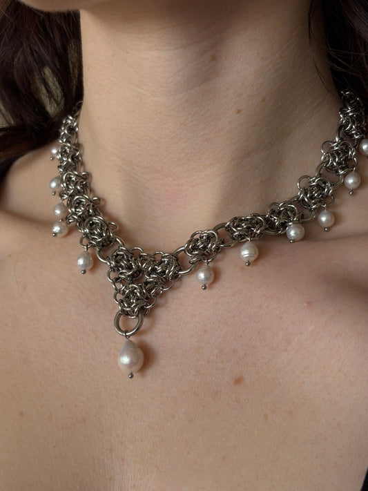 VESTA I Pearl Necklace