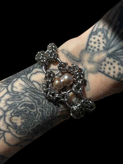 HEMLOCK III Pearl Bracelet