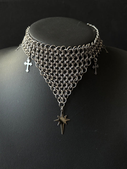 MARTYR Queen Necklace